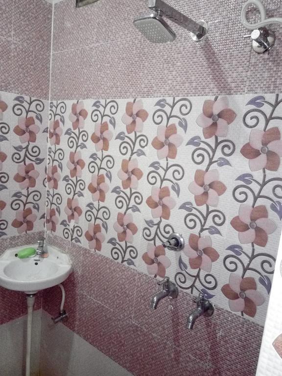 Arora Guest House Amritsar Eksteriør bilde