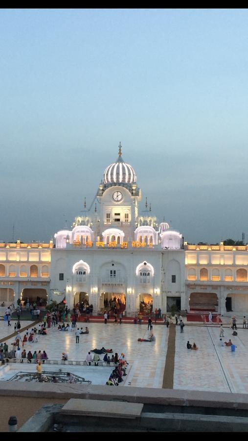 Arora Guest House Amritsar Eksteriør bilde